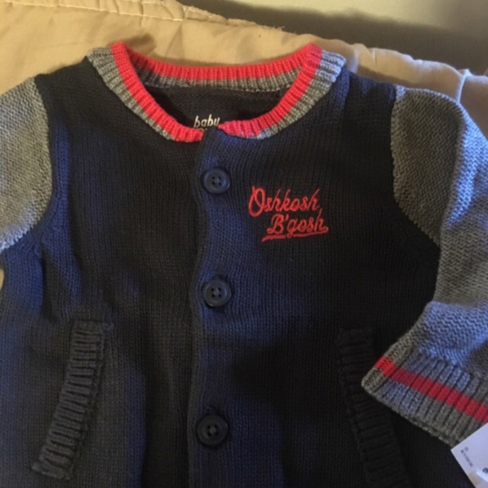 OshKosh B’Gosh Varsity Sweater ❤️💙